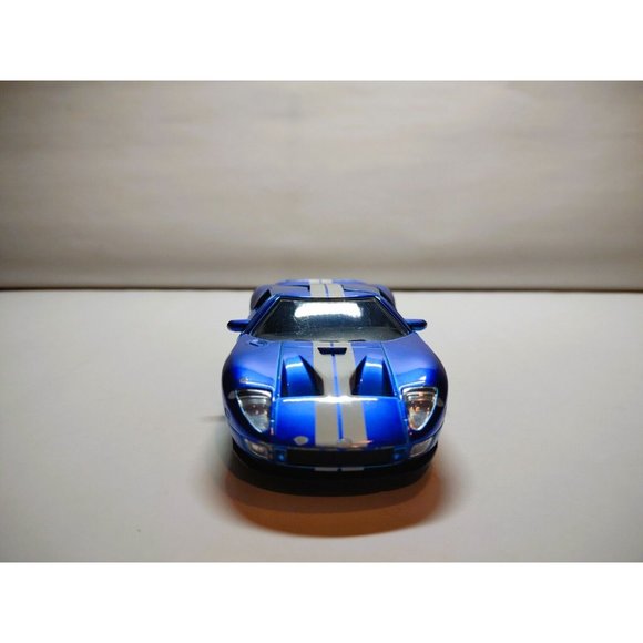Jada Die Cast 2005 Ford GT 1:32 Scale Like the Real Thing - Picture 4 of 12